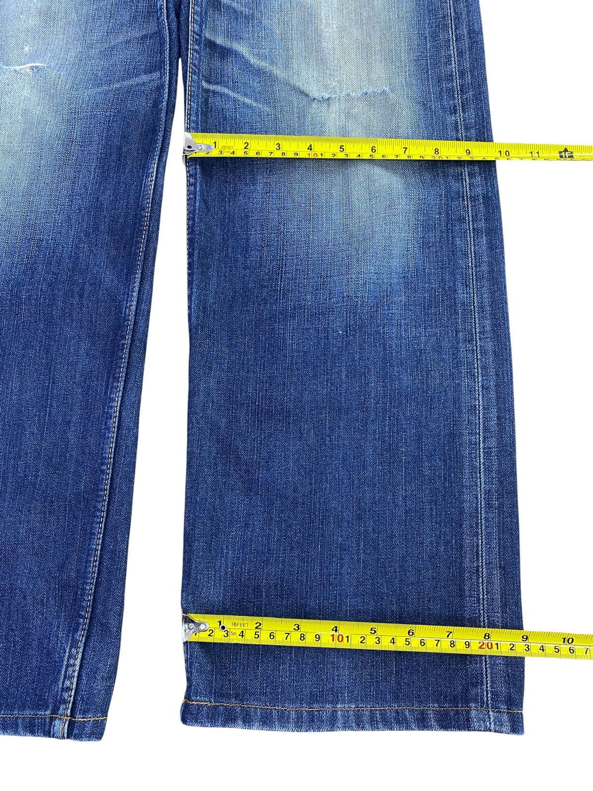 Levi's Levi’s 703 Whiskers Ripped Style Loose Jeans Size US 32 / EU 48 - 8 Thumbnail