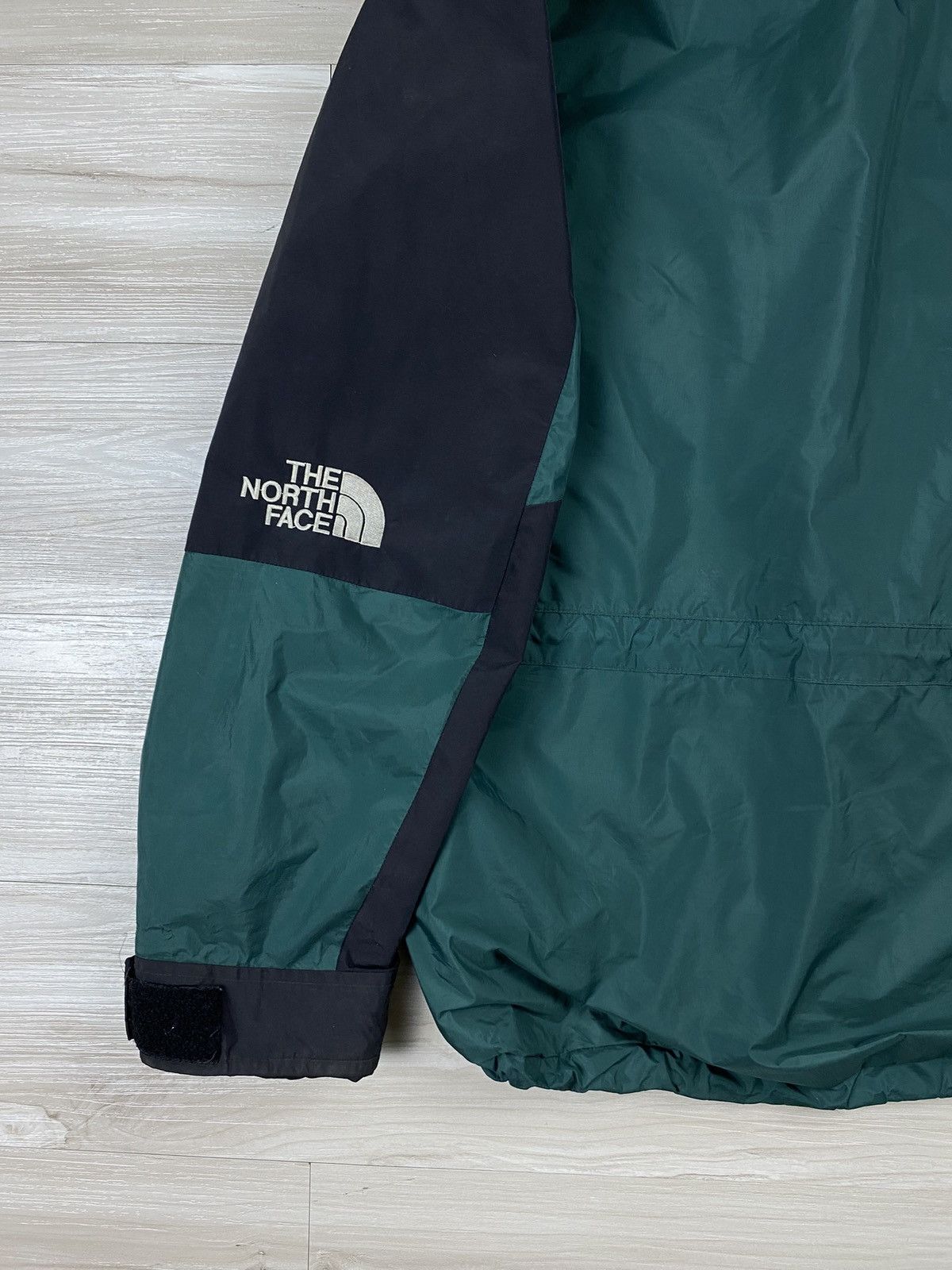 The North Face VINTAGE THE NORTH FACE GORE TEX GREEN Size US M / EU 48-50 / 2 - 8 Thumbnail