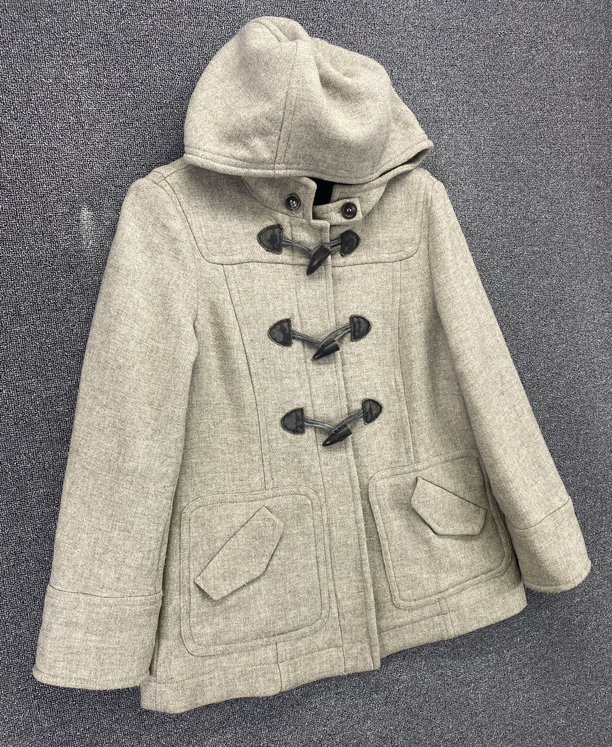 Max Mara Vintage Max Mara Weekend Duffle Wool Jacket Size M / US 6-8 / IT 42-44 - 2 Thumbnail