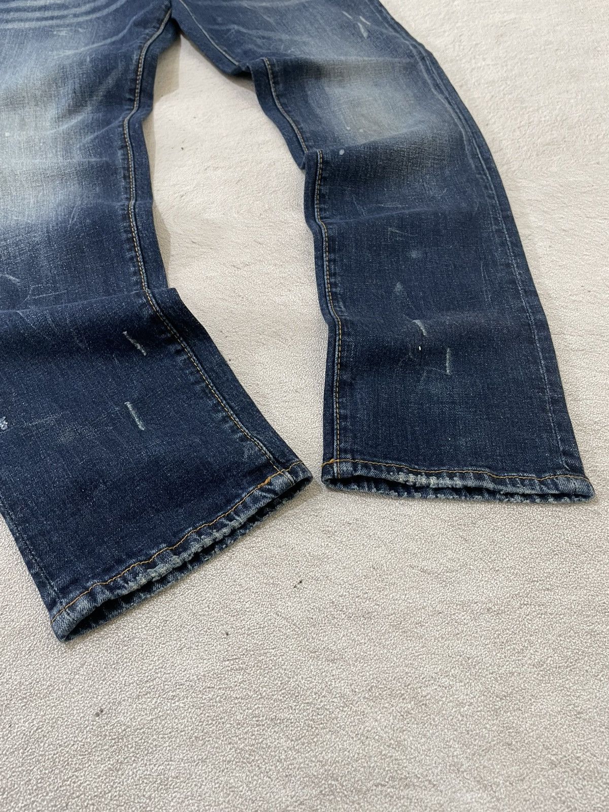 Japanese Brand 00s Dsquared Archival Mudwash Denim Distressed Y2K Japan Size US 33 - 3 Thumbnail