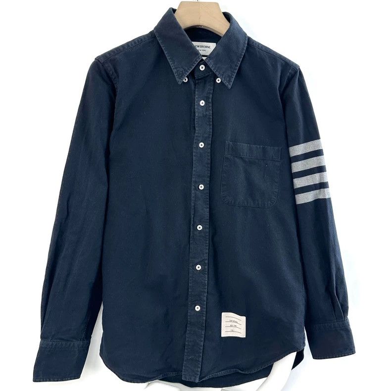Thom Browne Thom Browne Blue four stripe shirt Size US S / EU 44-46 / 1 - 1 Thumbnail