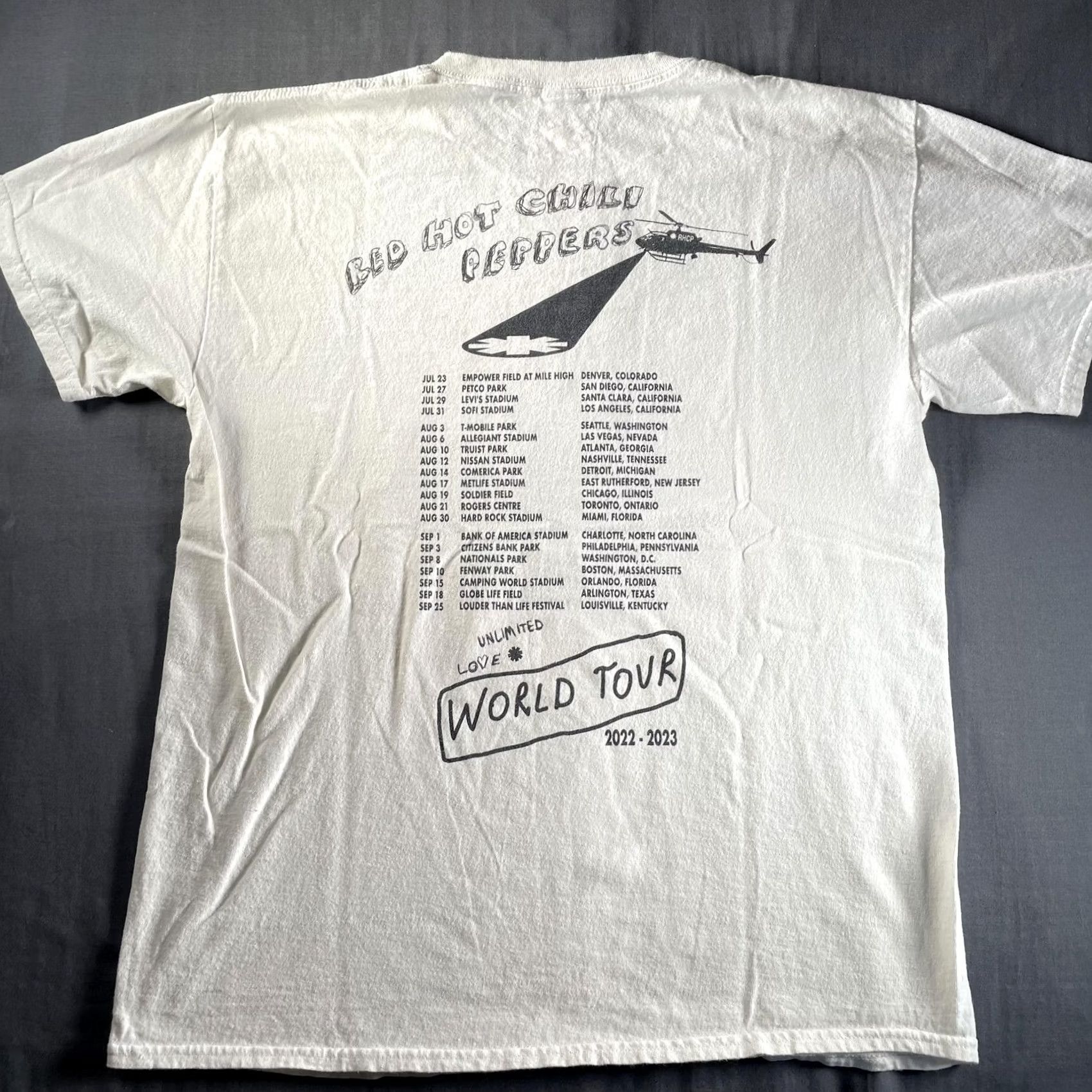 Vintage Red Hot Chili Peppers Shirt Mens Medium White Unlimited World Tour Graphic Tee Size US M / EU 48-50 / 2 - 4 Thumbnail