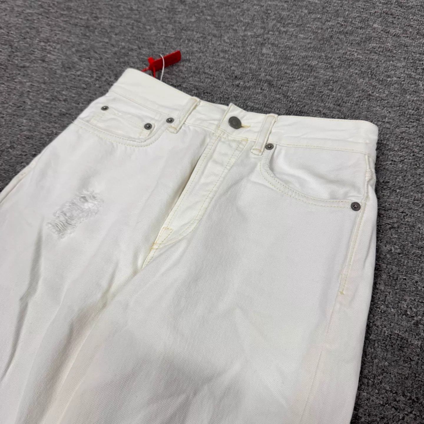 Acne Studios Acne Studios Distressed Hem White Jeans 99 New Size US 33 - 4 Thumbnail