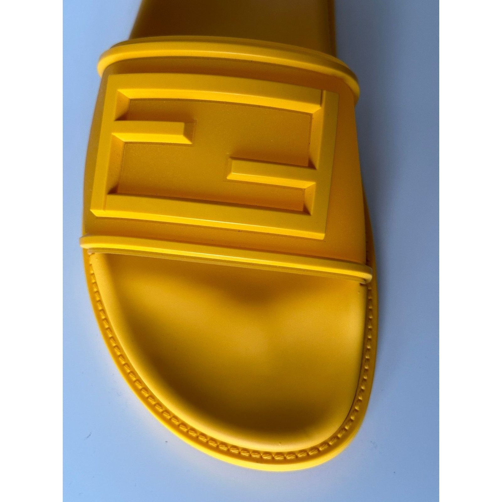Fendi Fendi Men's FF Rubber Sandals Yellow 11 US/10 UK 7X1522 Size US 10 / EU 43 - 3 Thumbnail