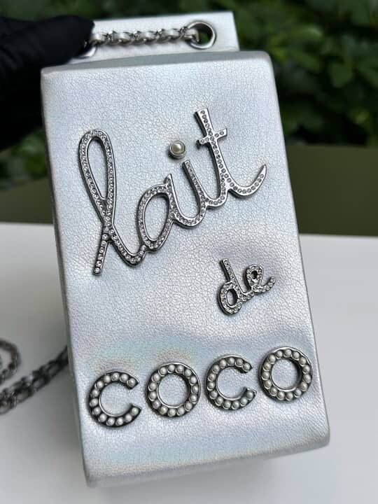 Chanel Lait De Coco Milk Carton Clutch Evening Bag Unicorn Size ONE SIZE - 10 Thumbnail