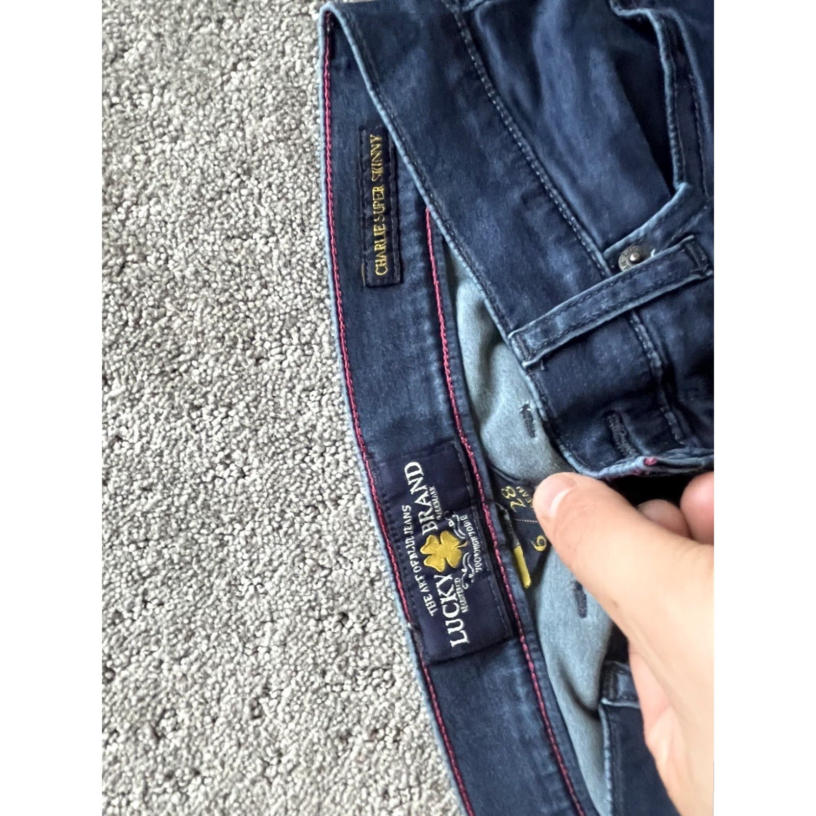 Lucky Brand Lucky Brand Jeans Women Skinny 6 Regular 28/29 Blue Dark Denim Inseam 29 Vintage No Womens Jeans Size 28" / US 6 / IT 42 - 5 Thumbnail