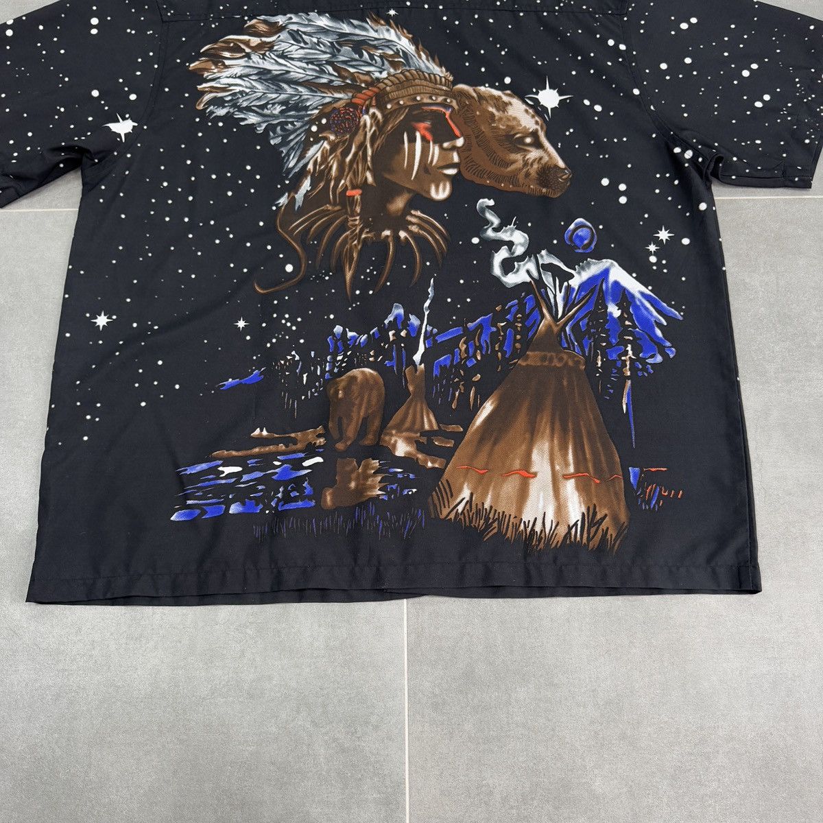 Vintage Vintage American Indians Aloha Hawaiian Button Shirt Size L Size US L / EU 52-54 / 3 - 17 Thumbnail