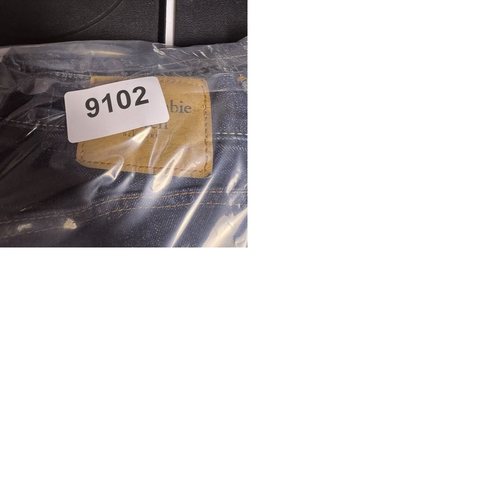 Abercrombie & Fitch VINTAGE Abercrombie & Fitch Jeans Mens 32x32 Remsen Slim Straight Lowrise Indigo Size US 32 / EU 48 - 10 Thumbnail