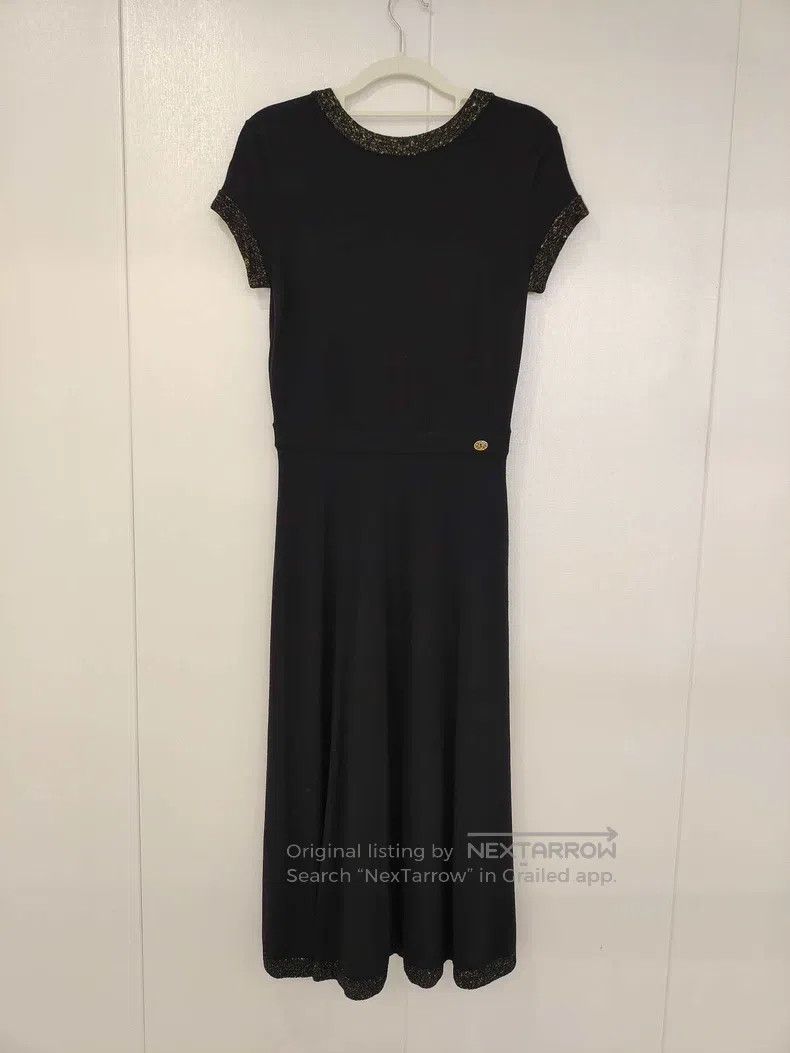 Chanel Chanel Black dress Size XS / US 0-2 / IT 36-38 - 2 Thumbnail