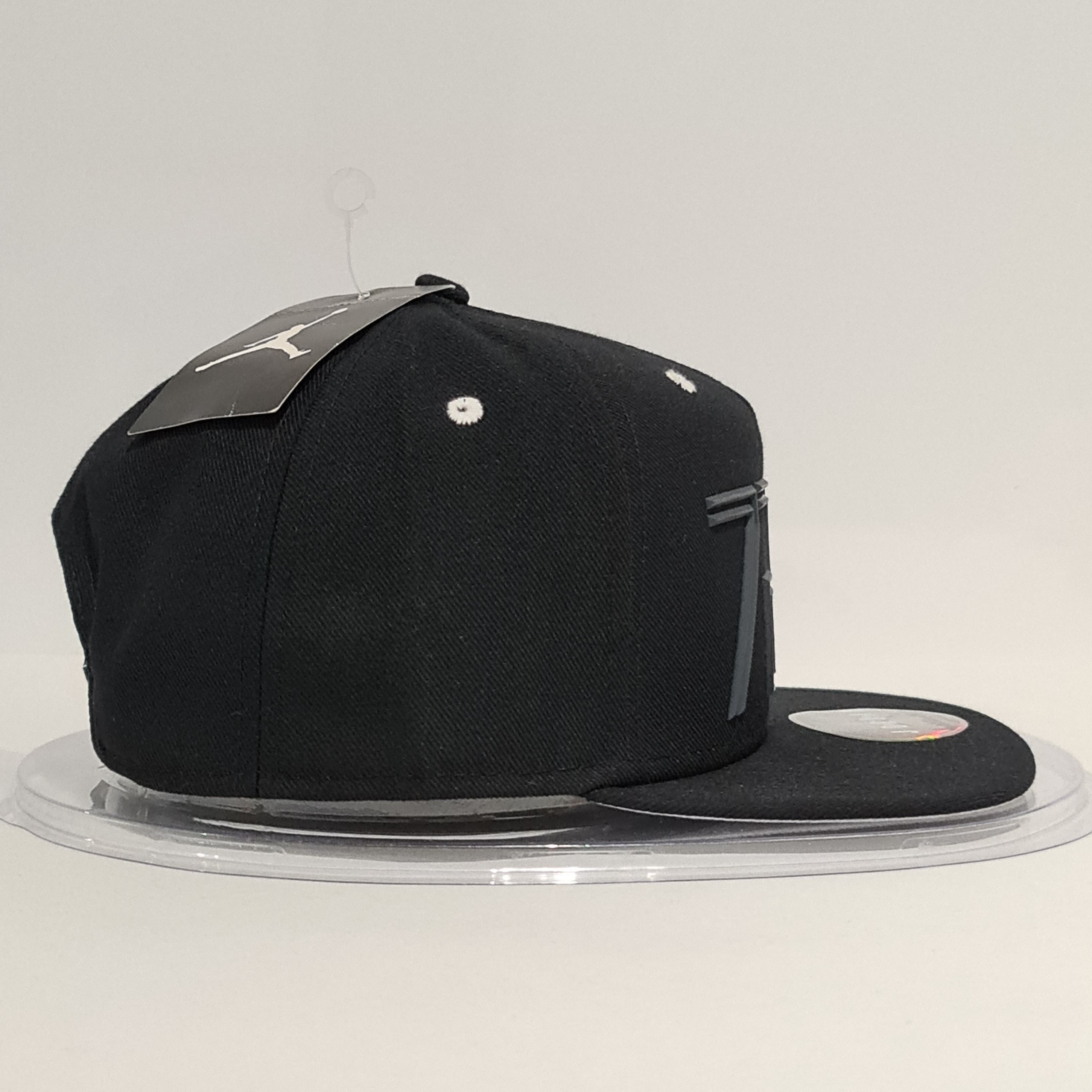 Jordan Brand Jordan Cap Snapback 'Jordan XI 72-10 Bulls Record' Black Size ONE SIZE - 4 Thumbnail