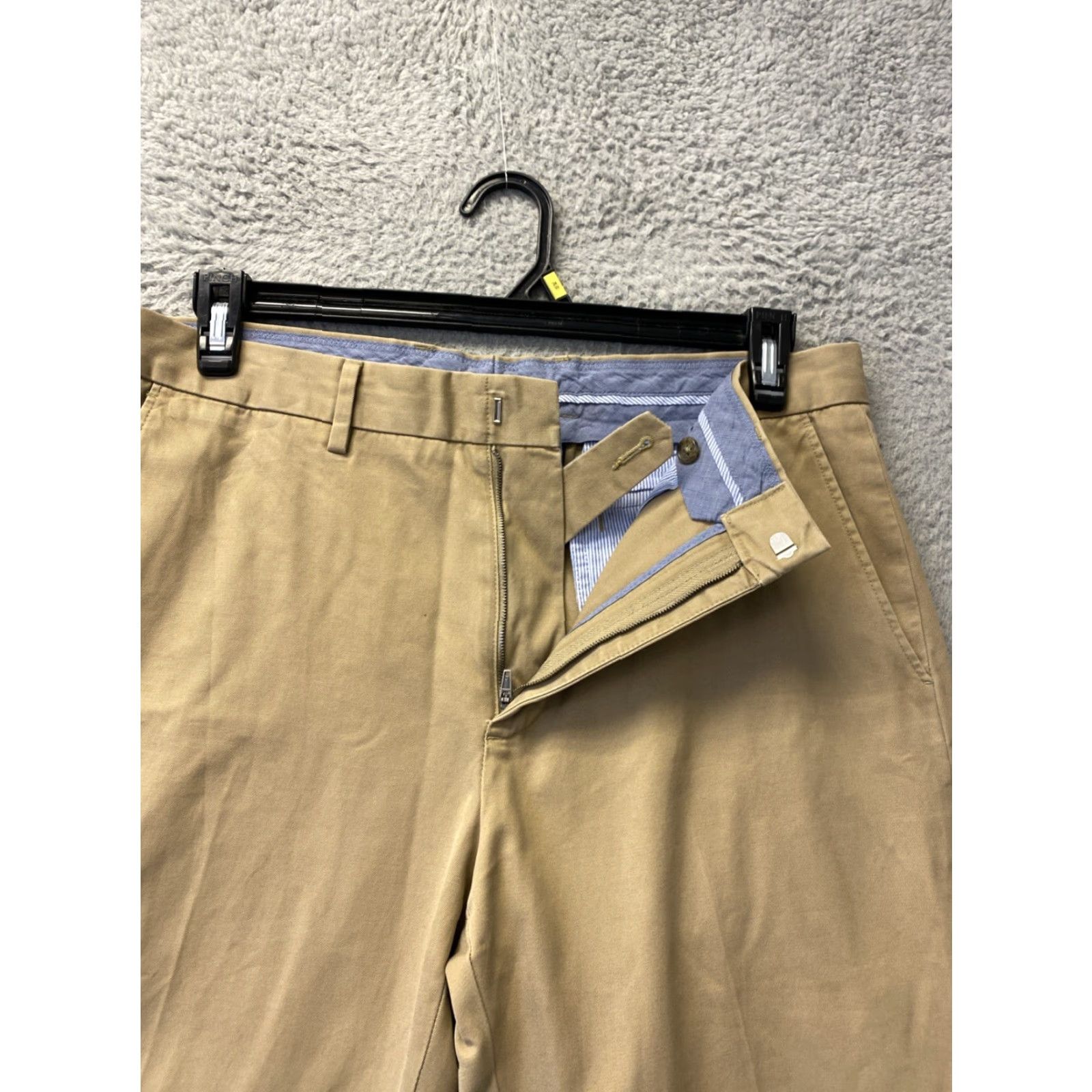 J.Crew J.Crew Chino Pants - Tan Cotton Twill, Flat Front, Tapered Leg, Regular Fit, 34x32, Men's Casual Outdoor Dress Pants Size US 34 / EU 50 - 3 Thumbnail