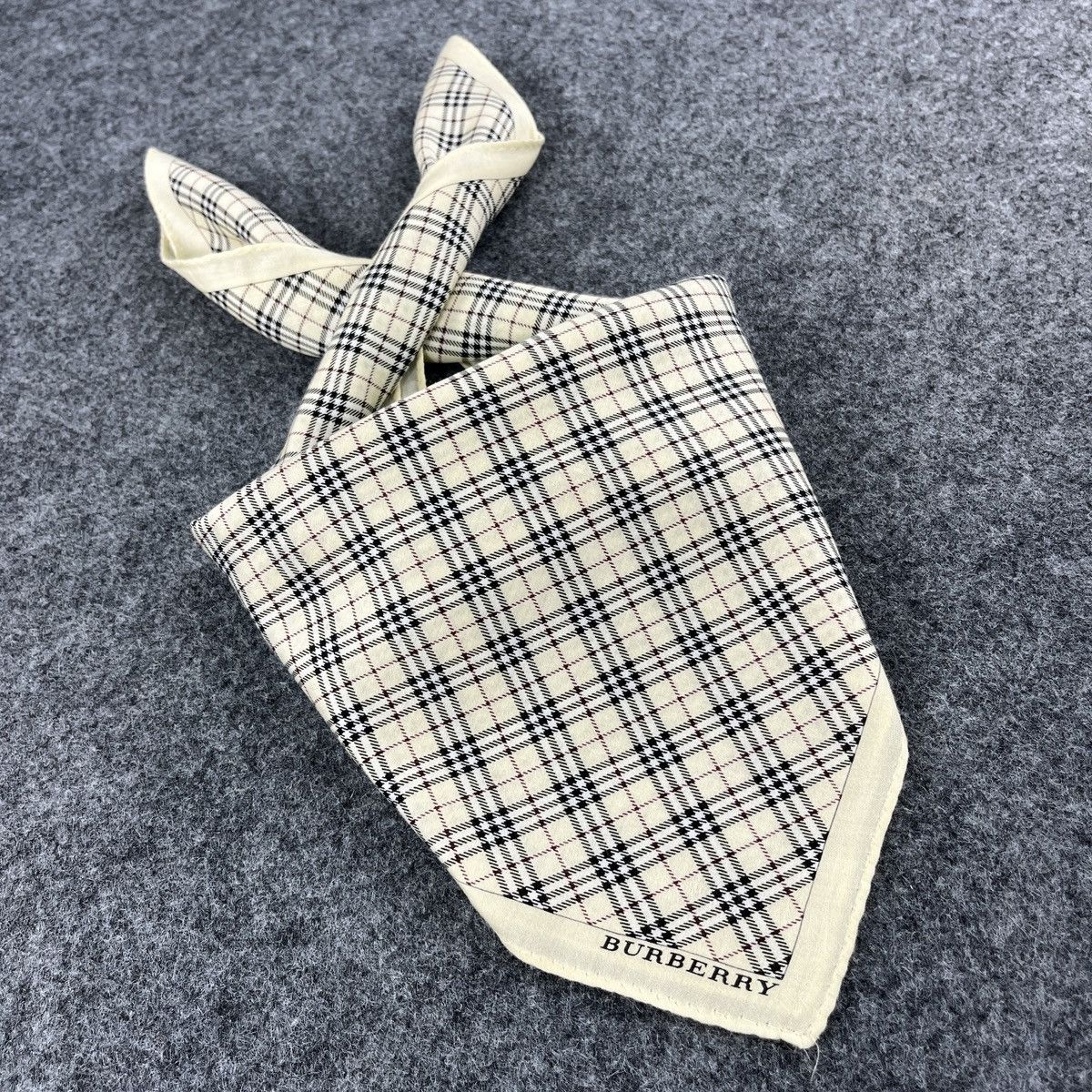 Burberry Burberry Handkerchief / Bandana / Neckerchief B130 Size ONE SIZE - 10 Thumbnail