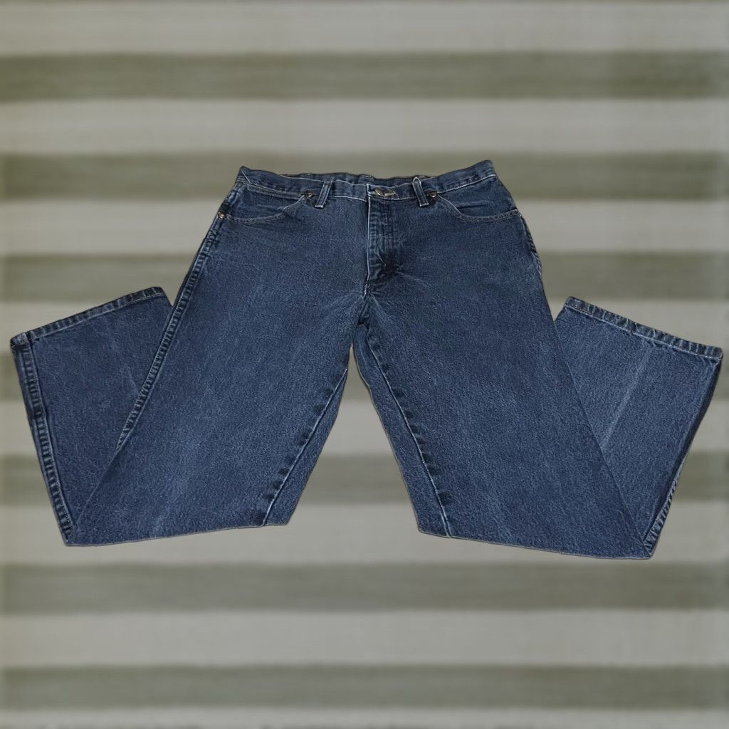 Wrangler Wrangler Jeans Silver Edition Blue Denim 32x29 Regular Men Cowboy Western 933 Straight Logo Pockets Zip Button Mid Rise 9323SEDD Size US 32 / EU 48 - 1 Thumbnail