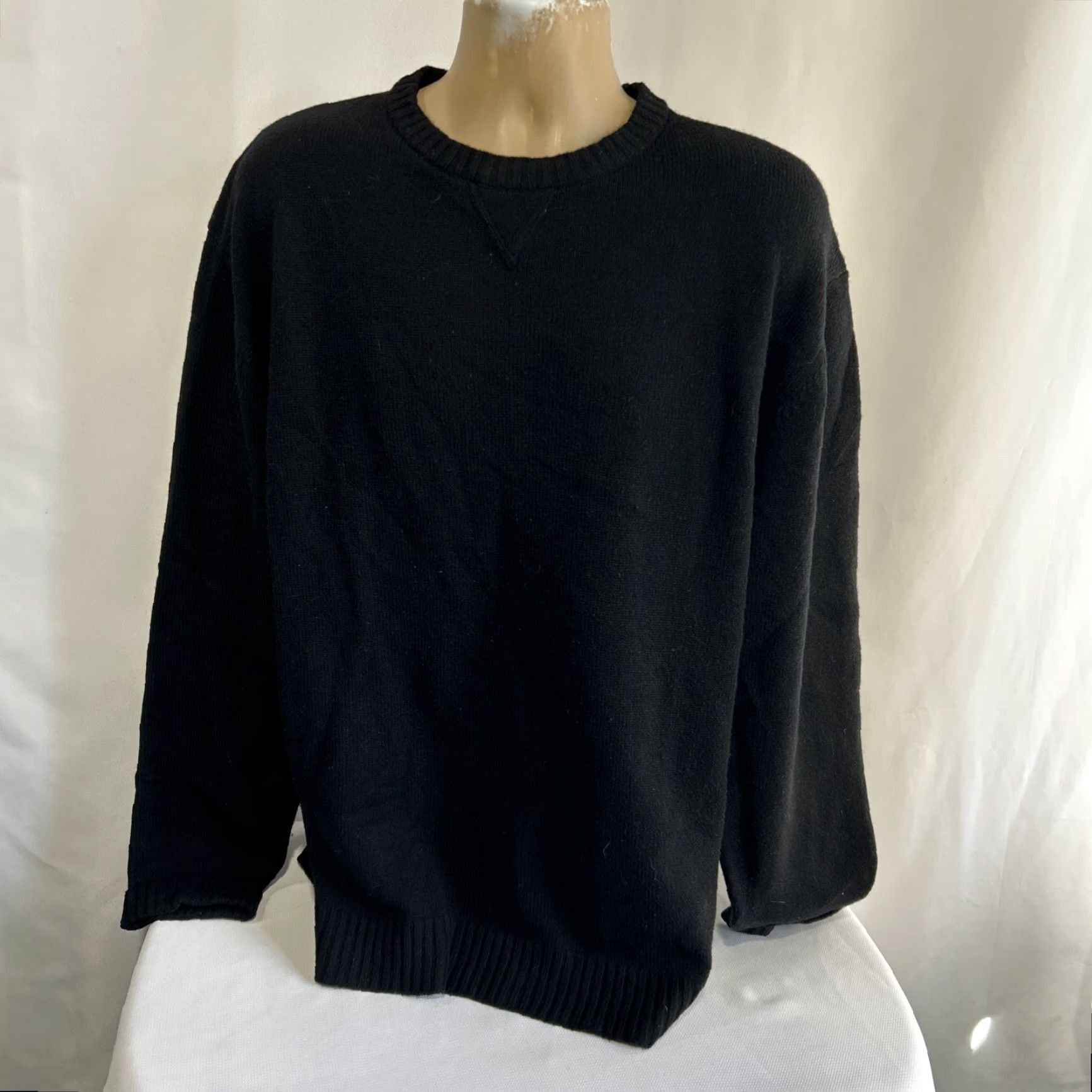 Orvis ORVIS Men’s 90% Lambswool 10% Cashmere Crew Neck Black Sweater XL Pullover Knit Sportswear Classic Casual All Seasons Lightweight Long Sleeve Navy? Size US XL / EU 56 / 4 - 2 Thumbnail