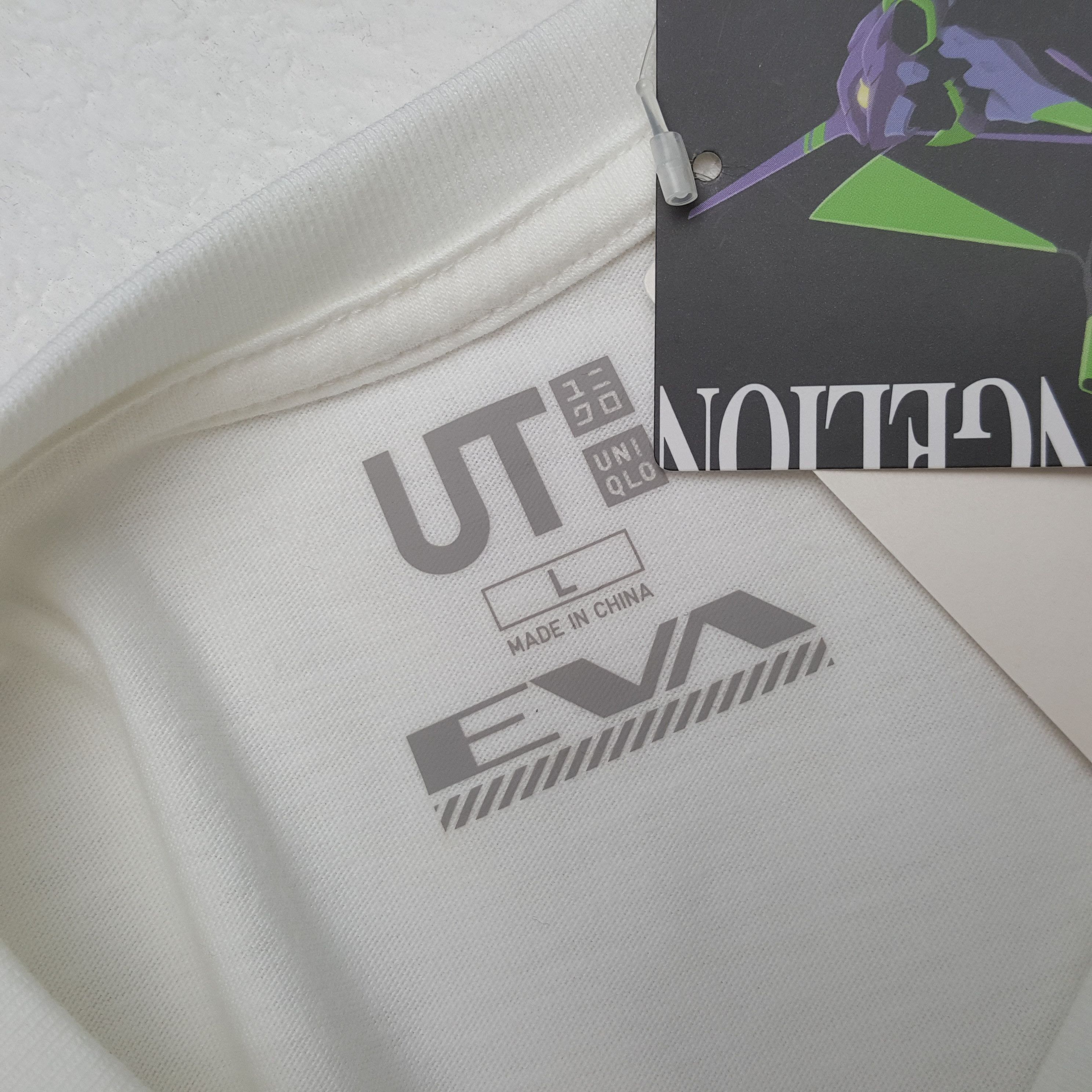 Anime Vintage Neon Genesis Evangelion Japan Animated T-shirt RR2 Size US L / EU 52-54 / 3 - 4 Thumbnail