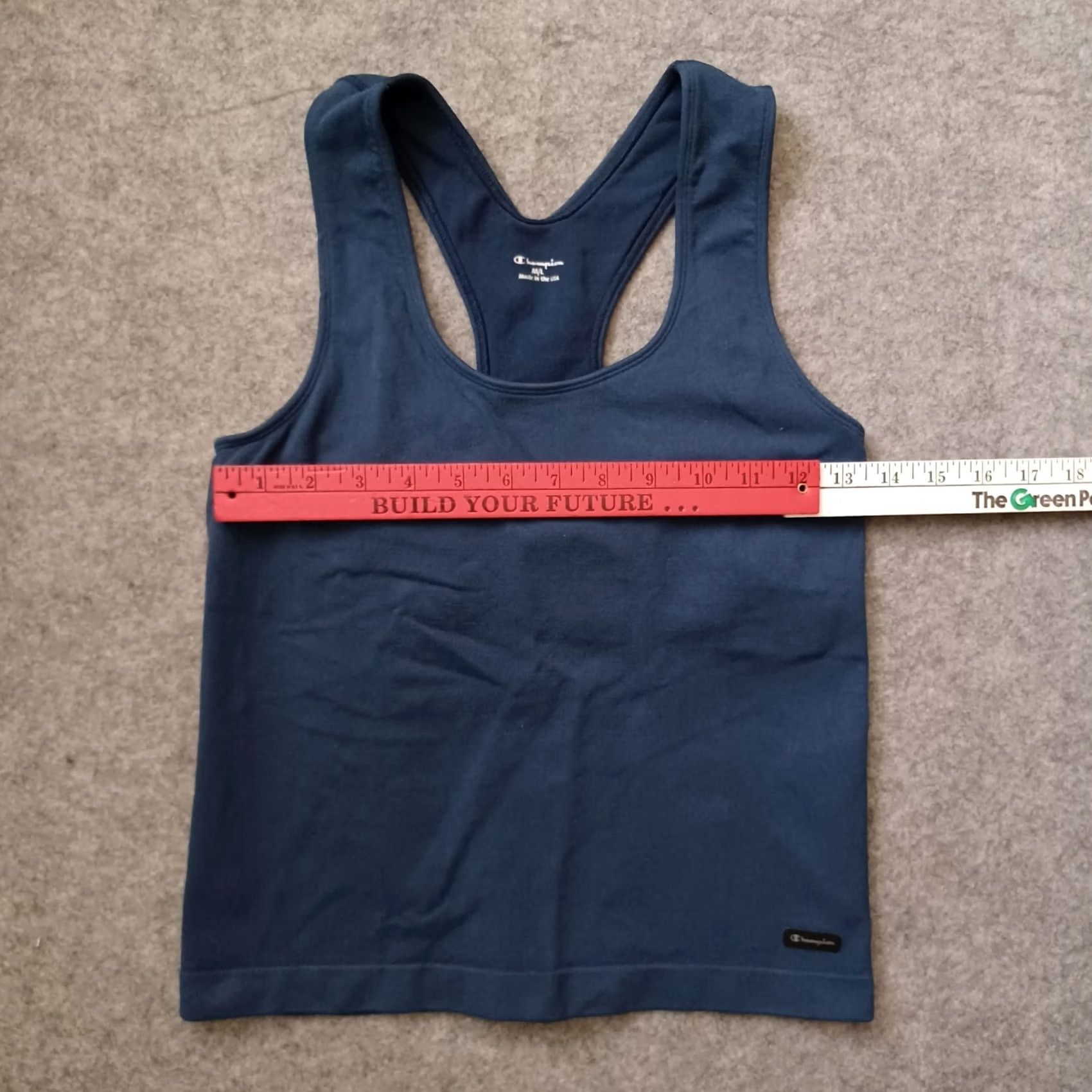 Champion VINTAGE Champion Tank Top Womens M/L Blue Racerback Athletic Sleeveless Scoop Neck Shirt Womens M Blue Racerback Athletic Sleeveless Scoop Neck Size M / US 6-8 / IT 42-44 - 4 Thumbnail