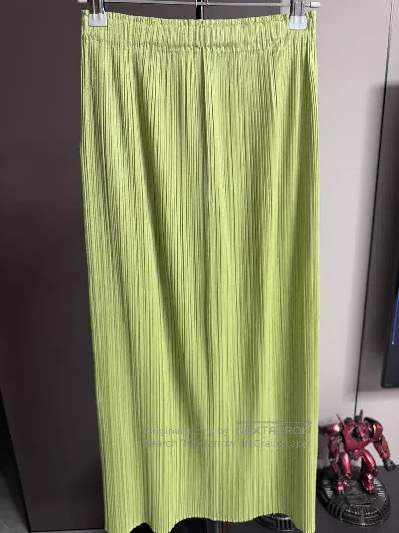 Issey Miyake Issey Miyake size:3 Green Skirt Size 22" - 3 Thumbnail
