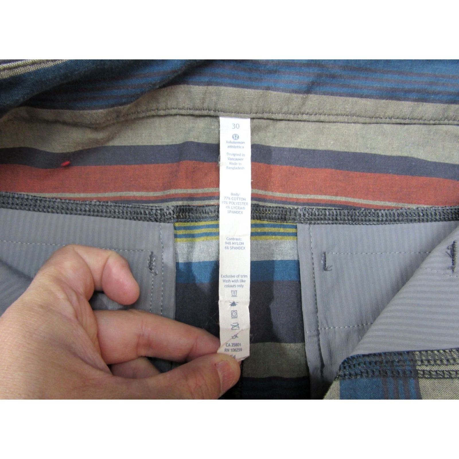 Lululemon Lululemon Shorts Mens 28 Multicolor Striped Casual Activewear Pockets Zip Fly Size US 28 / EU 44 - 7 Thumbnail