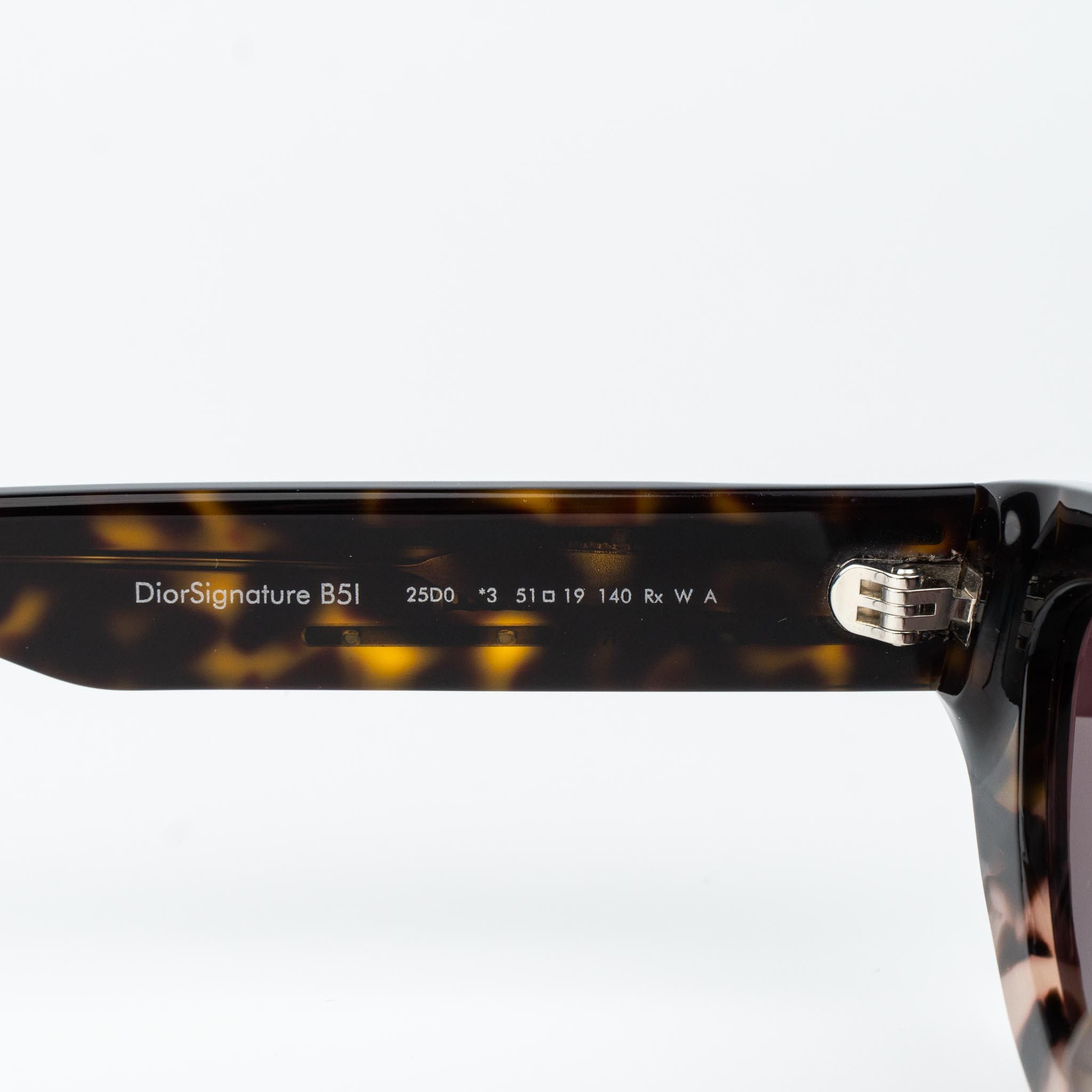 Dior Dior Women Sunglasses DIORSIGNATURE B5I 25D0 NEW AUTHENTIC Size ONE SIZE - 9 Thumbnail