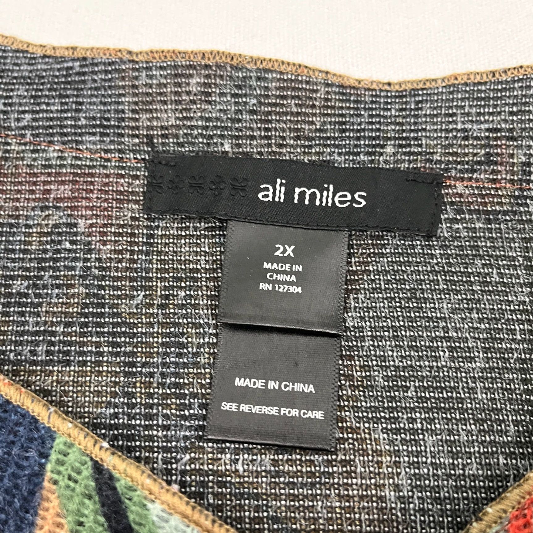 Vintage Ali Miles Blouse Womens 2X Brown Floral Abstract Knit Asymmetrical Spring Boho Shirt Women Plus Size 2X Floral Pattern 3/4 Sleeve Knit Blouse Size XXL / US 16-18 / IT 52-54 - 4 Thumbnail