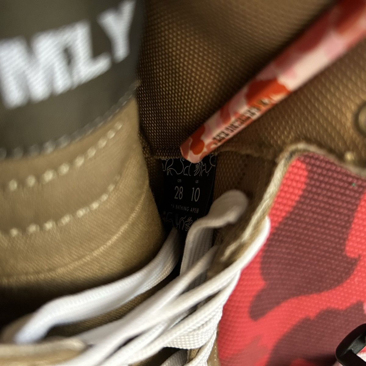 Bape BAPE x Jessie Reyez Mid BAPESTA Shoes Size US 10 / EU 43 - 13 Thumbnail