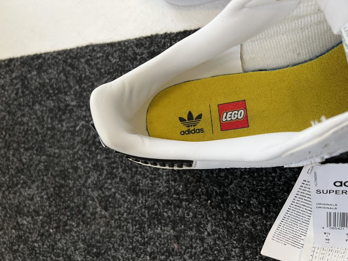 Adidas × LEGO Adidas Superstar Lego Size US 10 / EU 43 - 5 Thumbnail