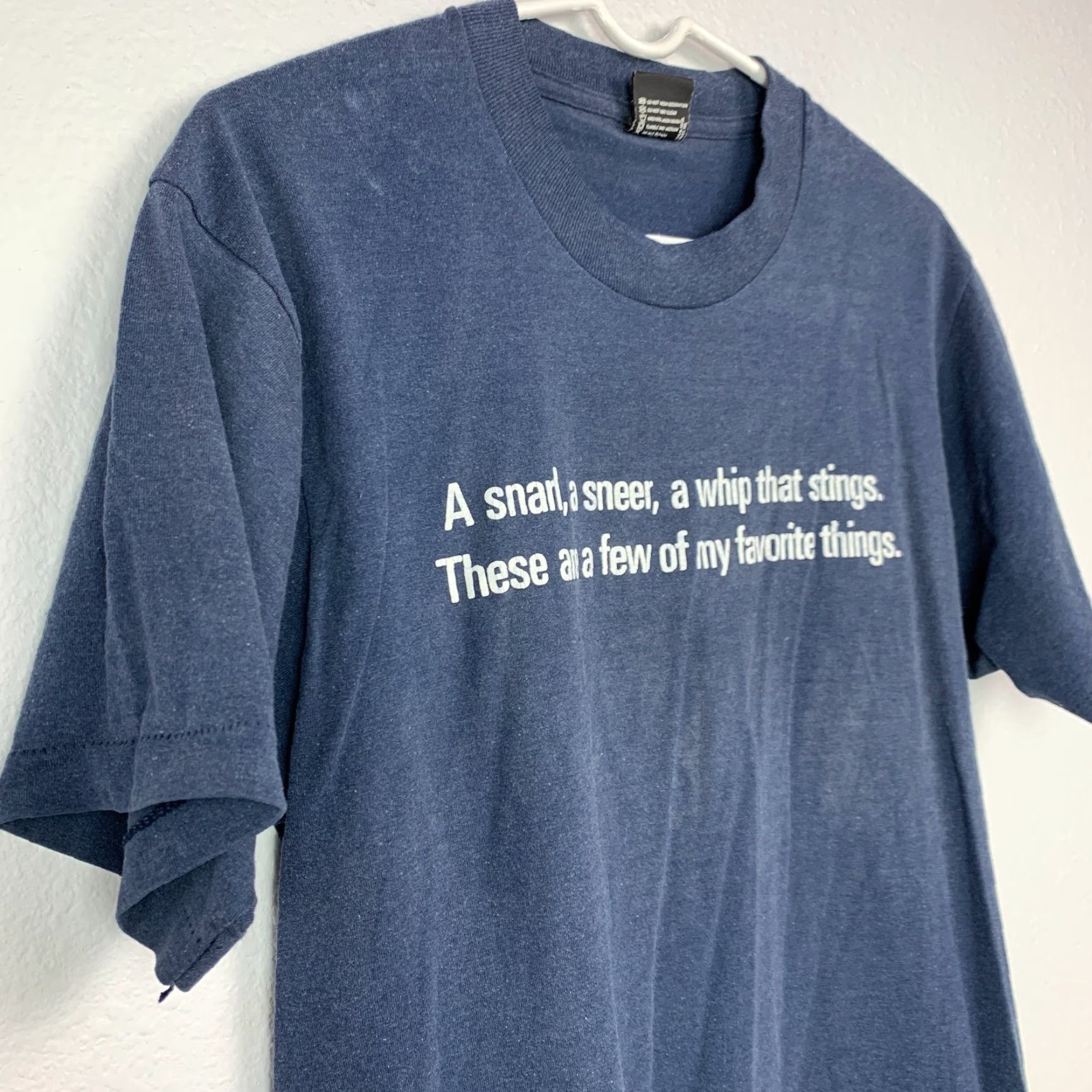 Vintage VINTAGE Unbranded A Snarl A Sneer A Whip That Stings Few Of My Favorite Things Tee Large Blue 1980s Graphic Tee Mens Womens Unisex XL? Size US L / EU 52-54 / 3 - 2 Thumbnail