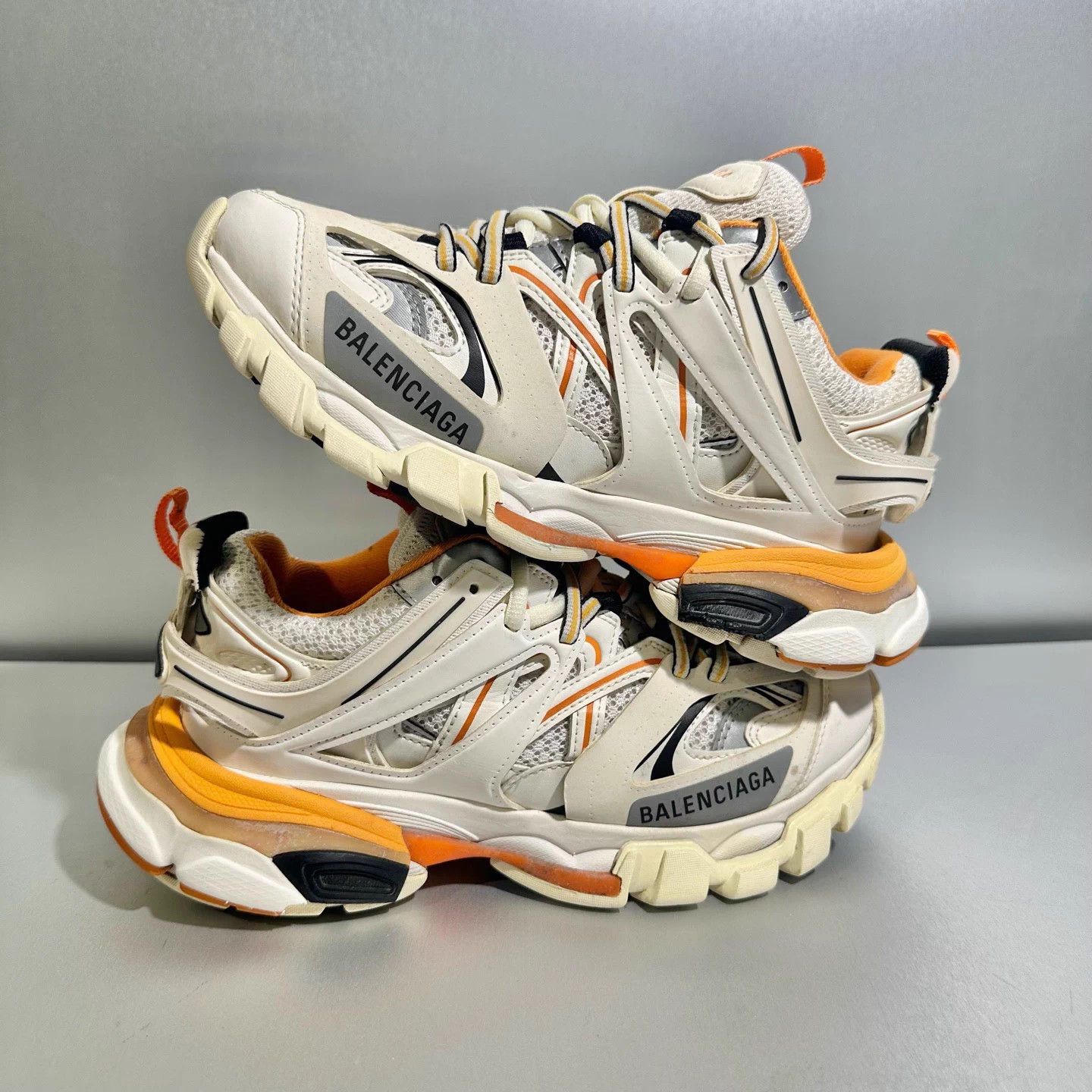 Balenciaga Balenciaga Track white orange 36 like new Size US 5 / IT 35 - 3 Thumbnail