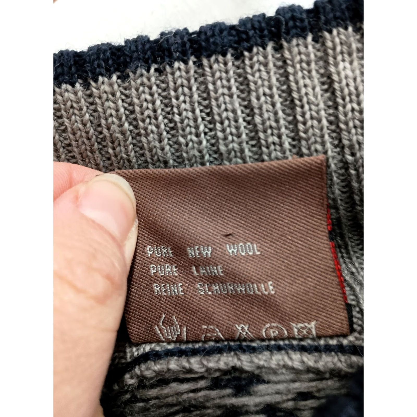 Vintage Vintage Christiania Norwegian Sweater Mens Large Black Gray Wool Fair Isle Nordic Pullover Size US L / EU 52-54 / 3 - 7 Thumbnail