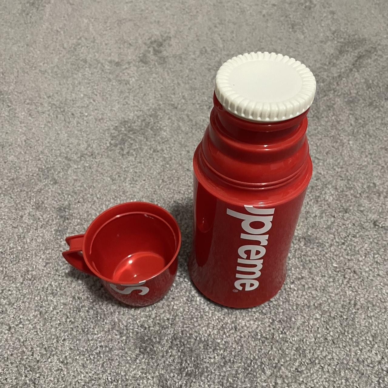 Supreme Supreme Helios Thermos (DISPLAYED) Size ONE SIZE - 5 Thumbnail
