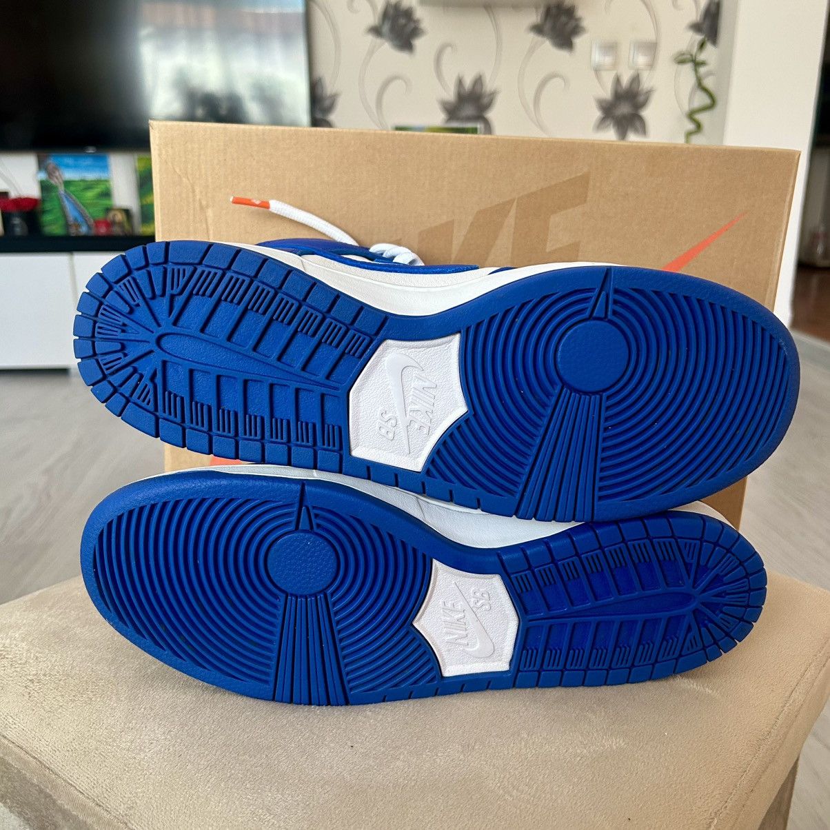 Nike SB Nike SB Retro Size US 11 / EU 44 - 8 Thumbnail