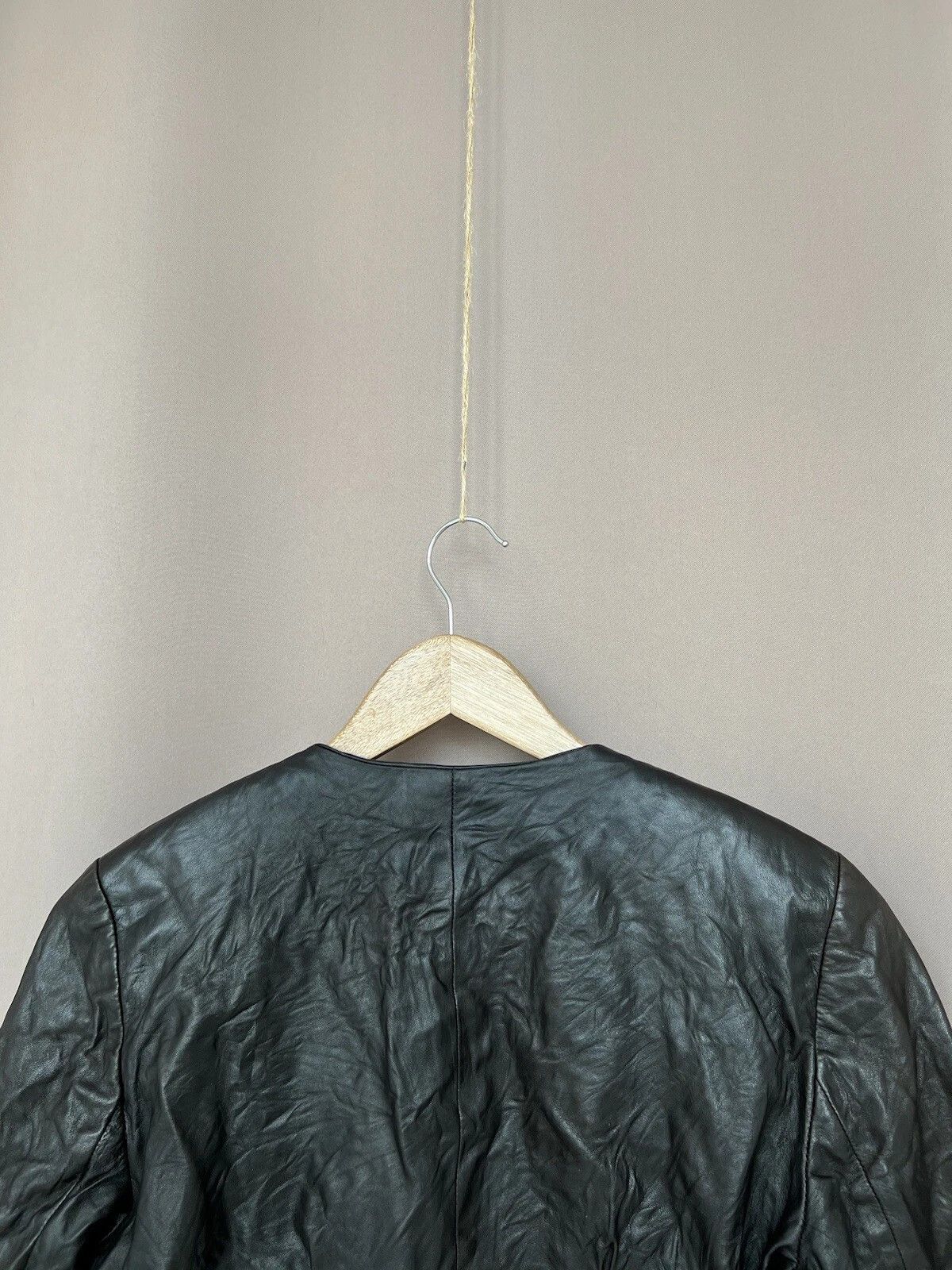 Armani Collezioni Armani Collezioni Calf Leather Jacket Women’s Size 44 or M Size M / US 6-8 / IT 42-44 - 8 Thumbnail