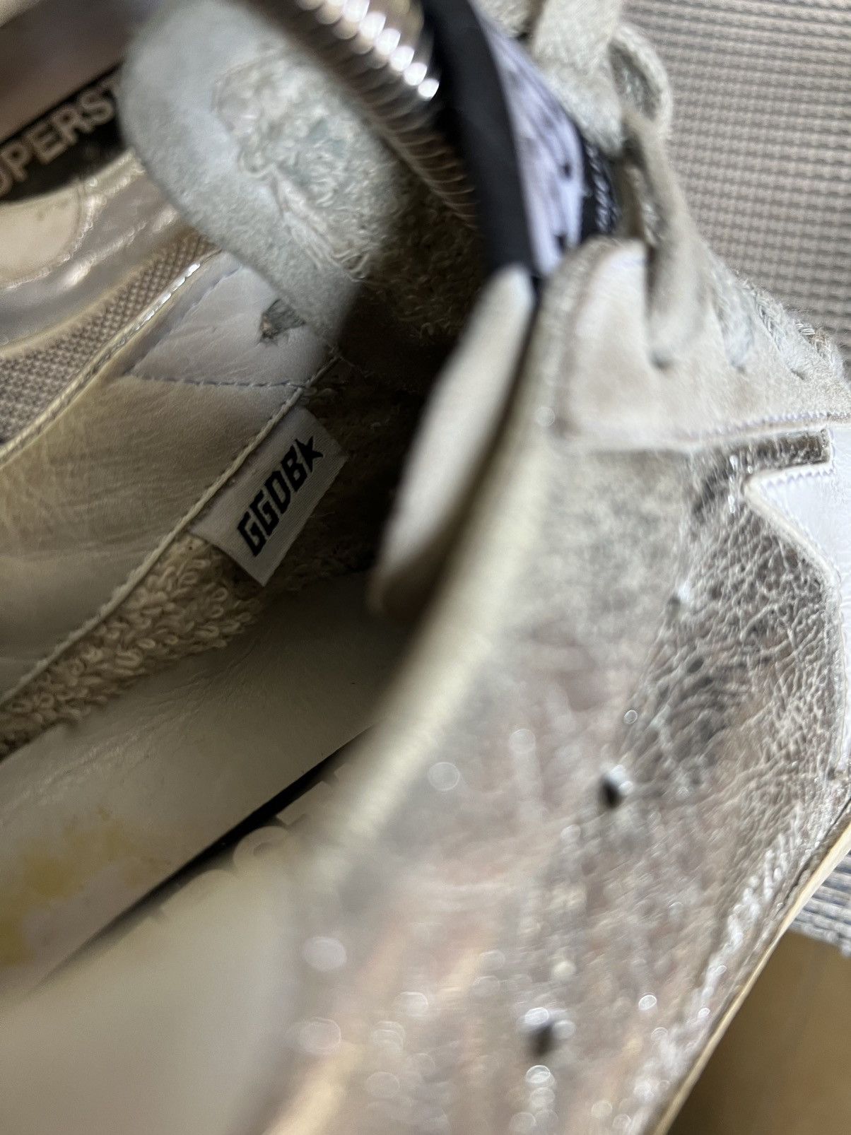 Golden Goose Golden Goose Superstar Silver Size US 6 / EU 39 - 15 Thumbnail