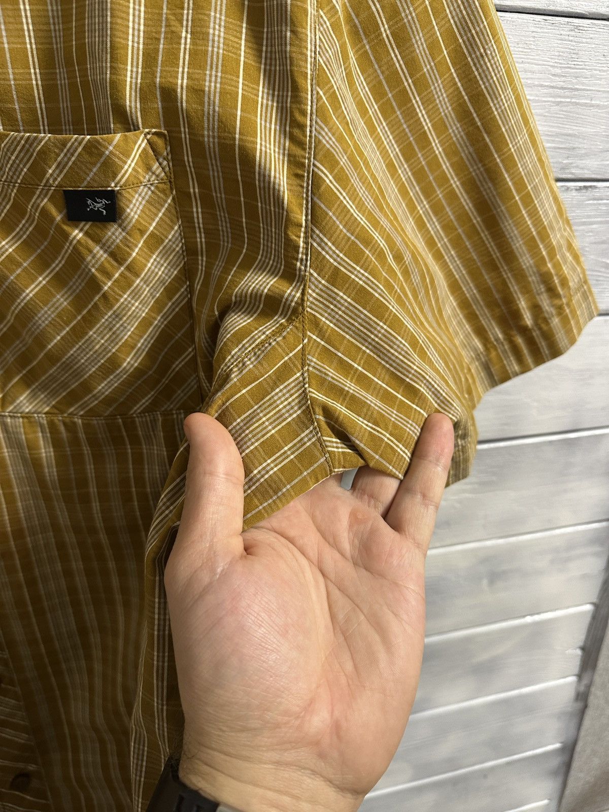 Arc'teryx Rare Button Shirt Arcteryx Outdoor Style. Size US L / EU 52-54 / 3 - 7 Thumbnail