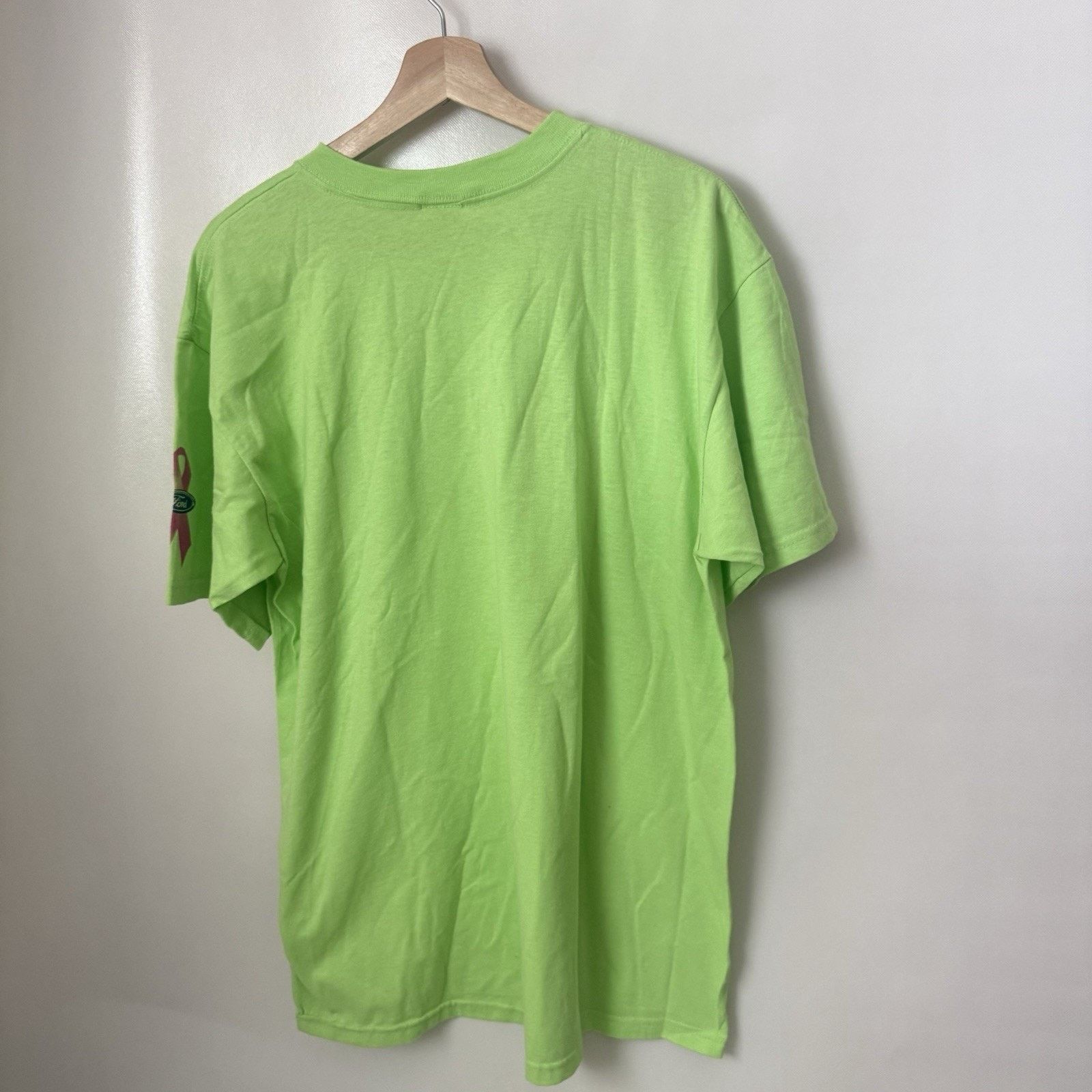 Anvil Vintage Anvil Ford T-Shirt Green USA Breast Cancer Ribbon Size US L / EU 52-54 / 3 - 2 Thumbnail