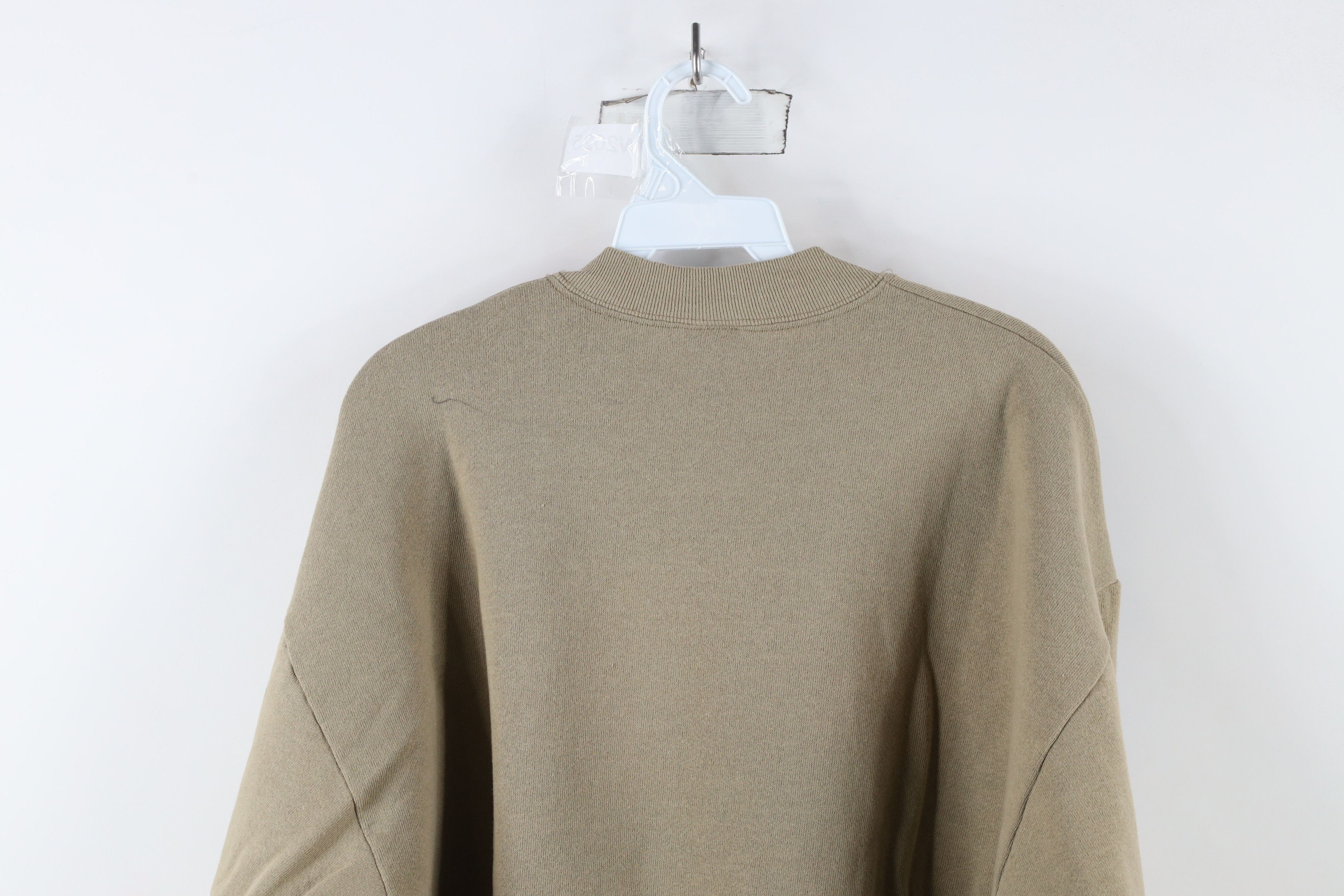 Vintage Vintage 90s Streetwear Nature Rainbow Trout Sweatshirt USA Size US XL / EU 56 / 4 - 12 Thumbnail