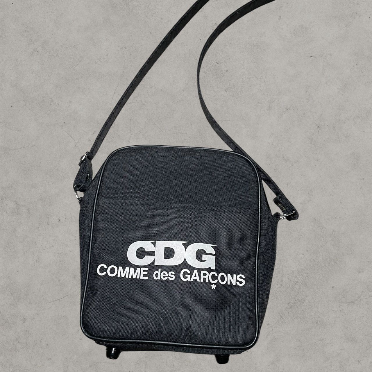 Comme des Garcons Comme Des Garçons CDG Black Nylon Logo Crossbody Bag Size ONE SIZE - 2 Thumbnail
