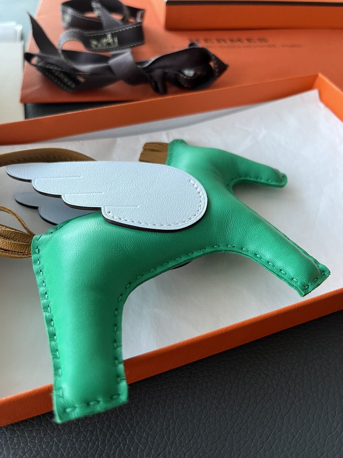 Hermes Super Rare New Hermes Rodeo Pegase MM Leather Horse Charm Size ONE SIZE - 8 Thumbnail