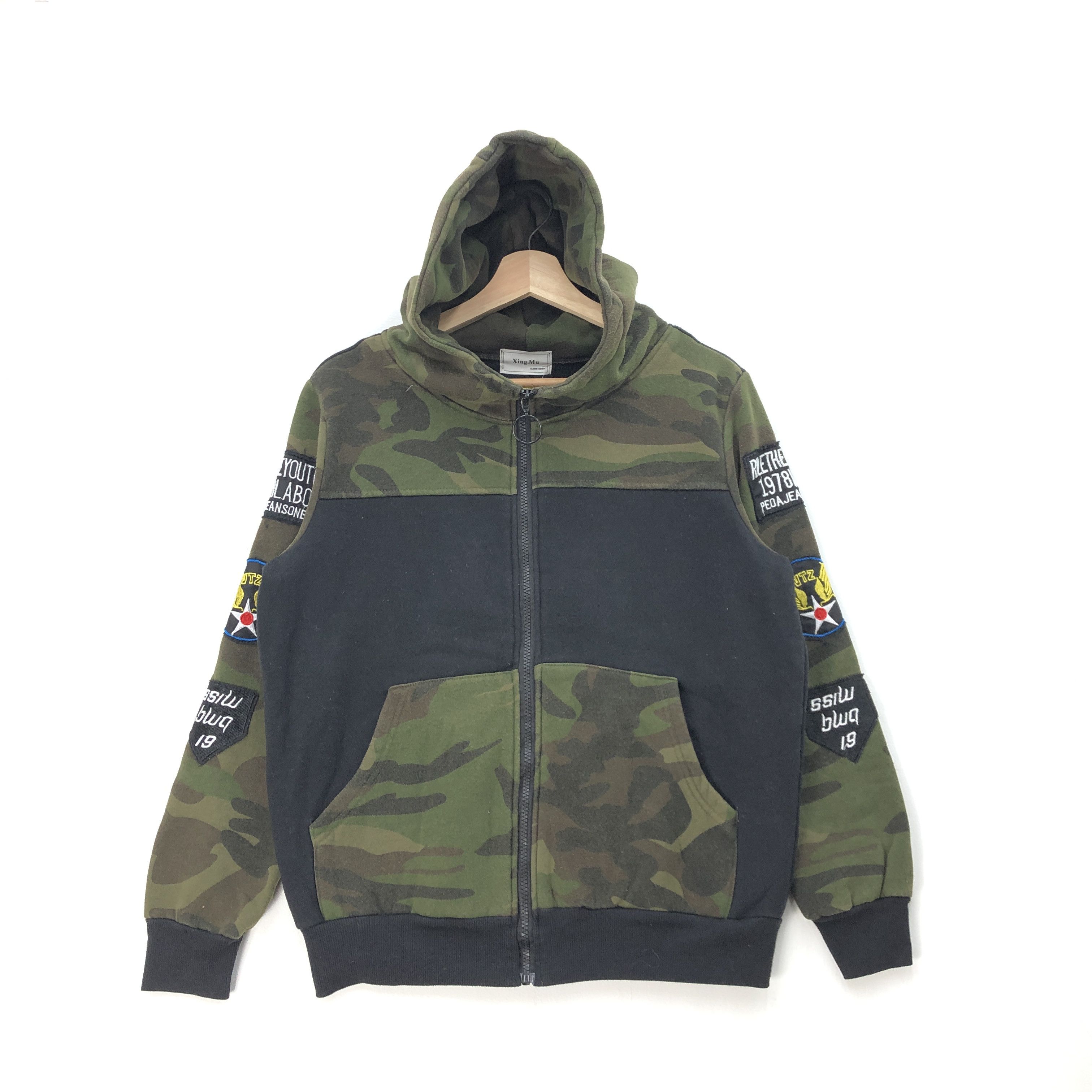 Japanese Brand Y2K Camouflage Sweater Hoodie Camouflage Hooded Sweatshirt Size US M / EU 48-50 / 2 - 2 Thumbnail