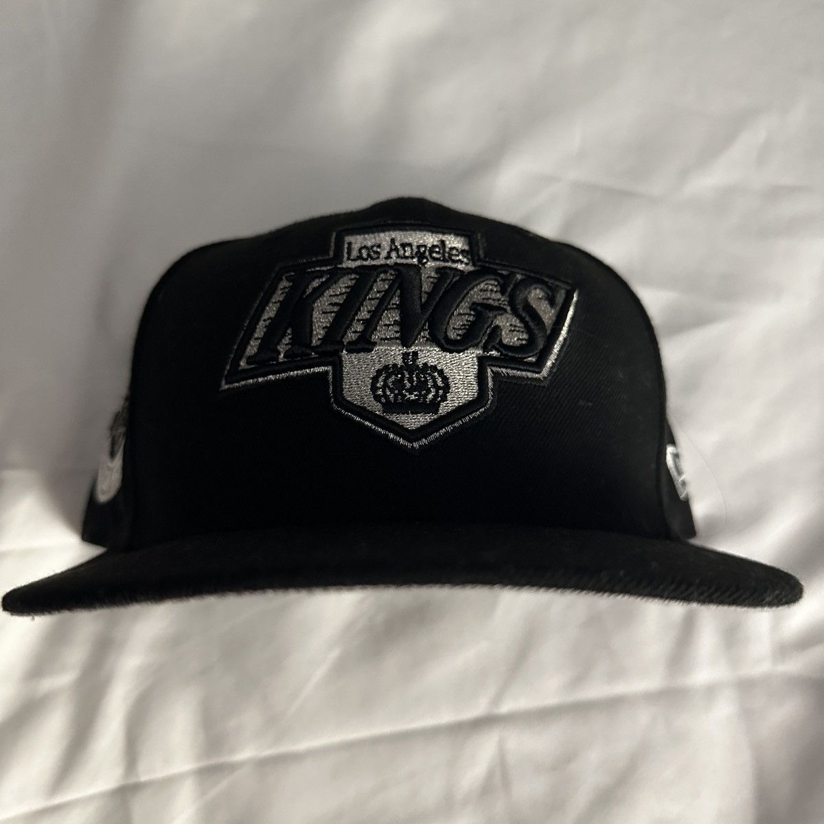 NHL Los Angeles Kings New Era Team 59FIFTY SnapBack Hat Black LA Size ONE SIZE - 2 Thumbnail