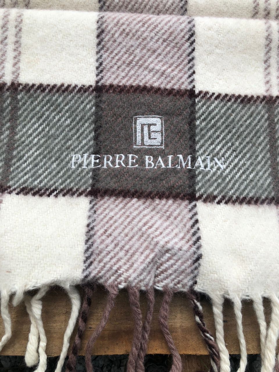 Pierre Balmain × Vintage Vintage 90s Pierre Balmain Scarves/Muffler Size ONE SIZE - 3 Thumbnail