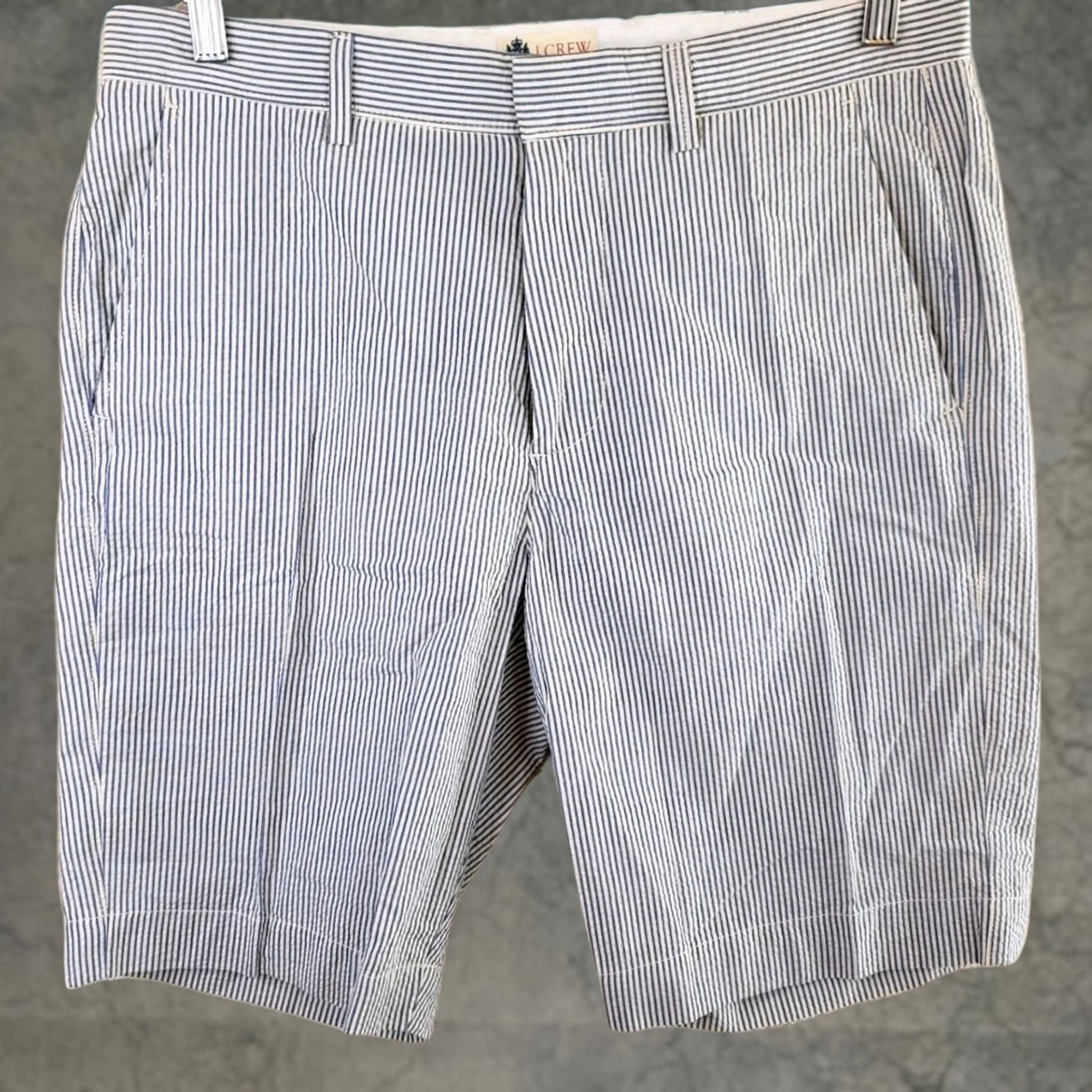 J.Crew J.CREW Mens Shorts Blue 32x10 Chino Seersucker Lightweight Beach Golf Outdoors Size US 32 / EU 48 - 1 Thumbnail