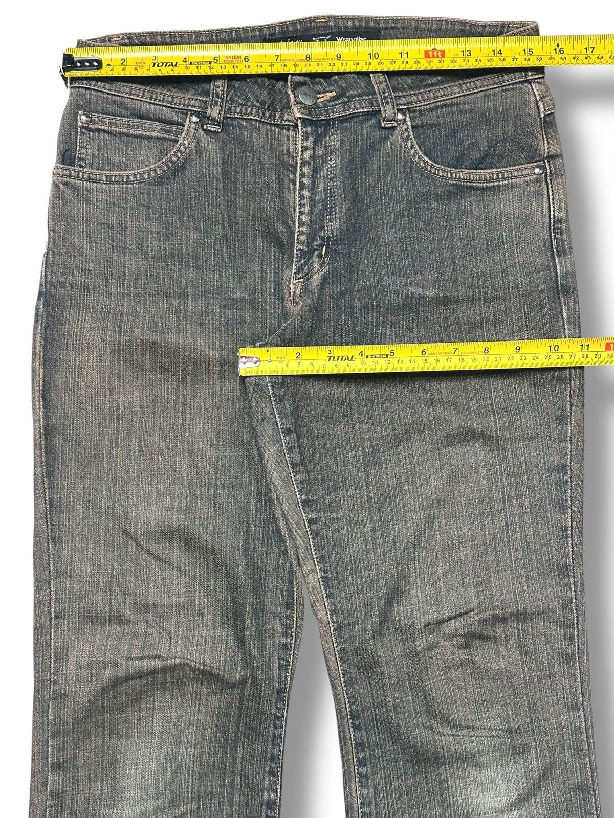 Wrangler Wrangler Vintage With Wideleg Style and Faded Wash Size US 31 - 14 Thumbnail