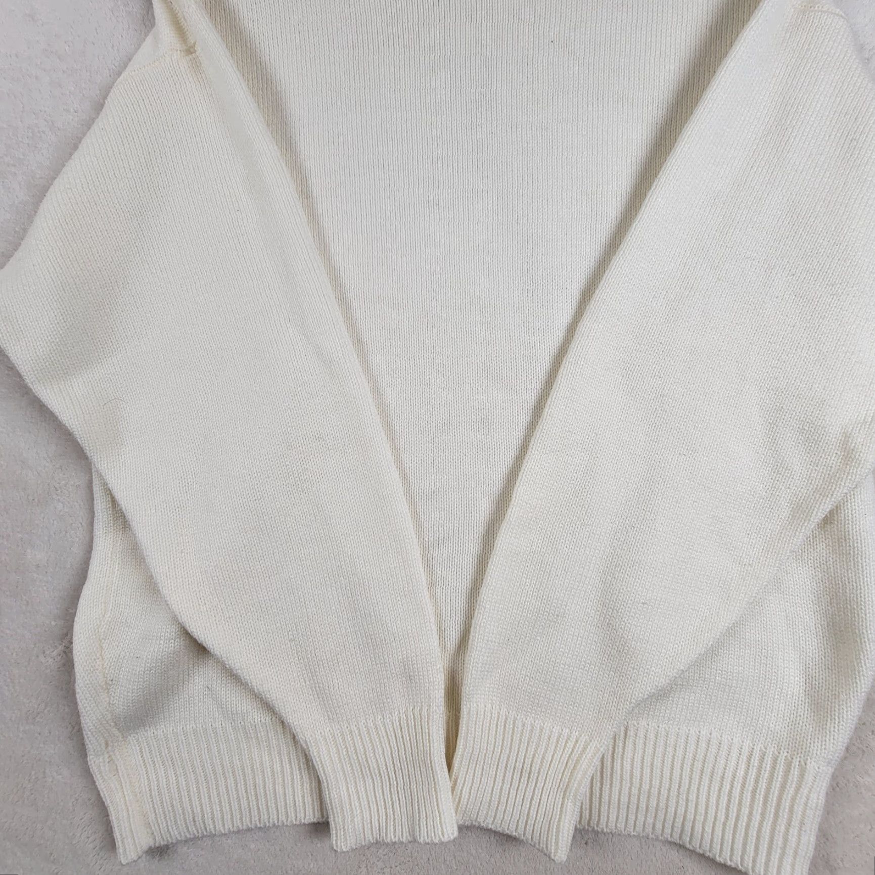 Hugo Boss VINTAGE Boss International Sport Classic Crew Neck Sweatshirt Mens Large White Mens Size US L / EU 52-54 / 3 - 4 Thumbnail