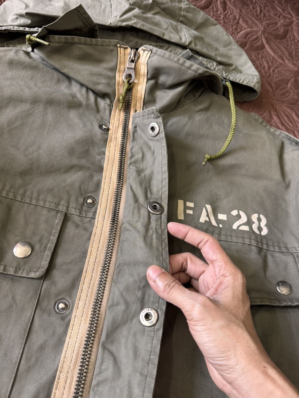 Infinite Archives ARCHIVE ITEM🔥 VINTAGE 70s SWISS ARMY HUNTING JACKET❗️ Size US L / EU 52-54 / 3 - 15 Thumbnail