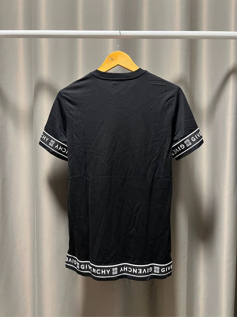 Givenchy Givenchy Embroidered logo short-sleeve XS size Size US XS / EU 42 / 0 - 2 Thumbnail