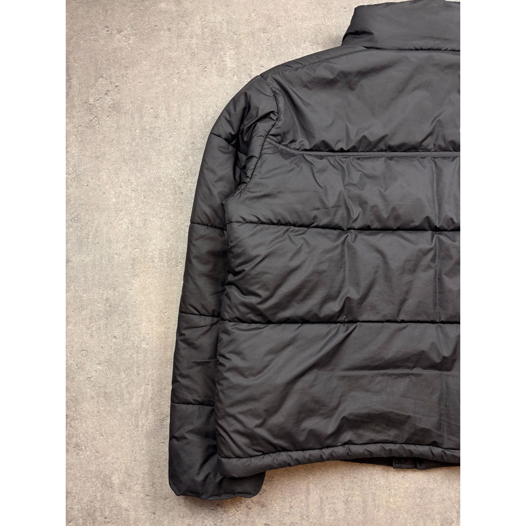 The North Face The North Face Black Puffer Jacket Medium With Full-Zip Clos Size US L / EU 52-54 / 3 - 6 Thumbnail