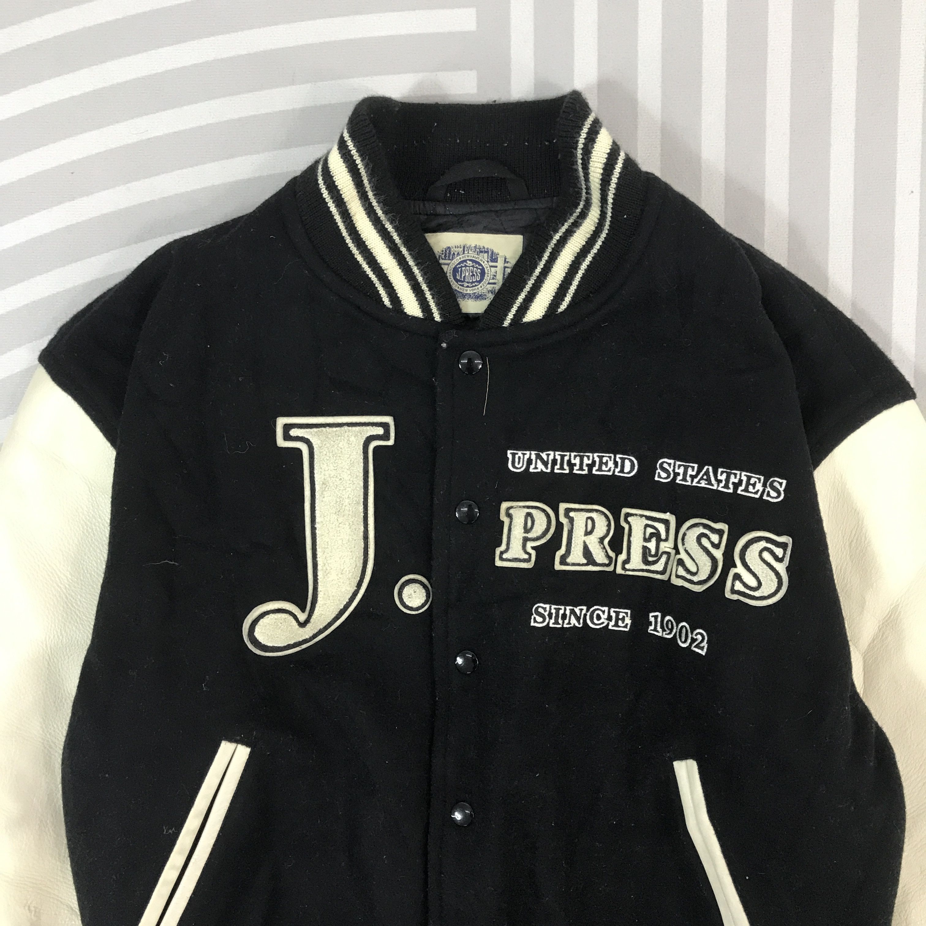Japanese Brand × Vintage Vintage J.Press Snap Button Leather Varsity Jacket Size US L / EU 52-54 / 3 - 2 Thumbnail