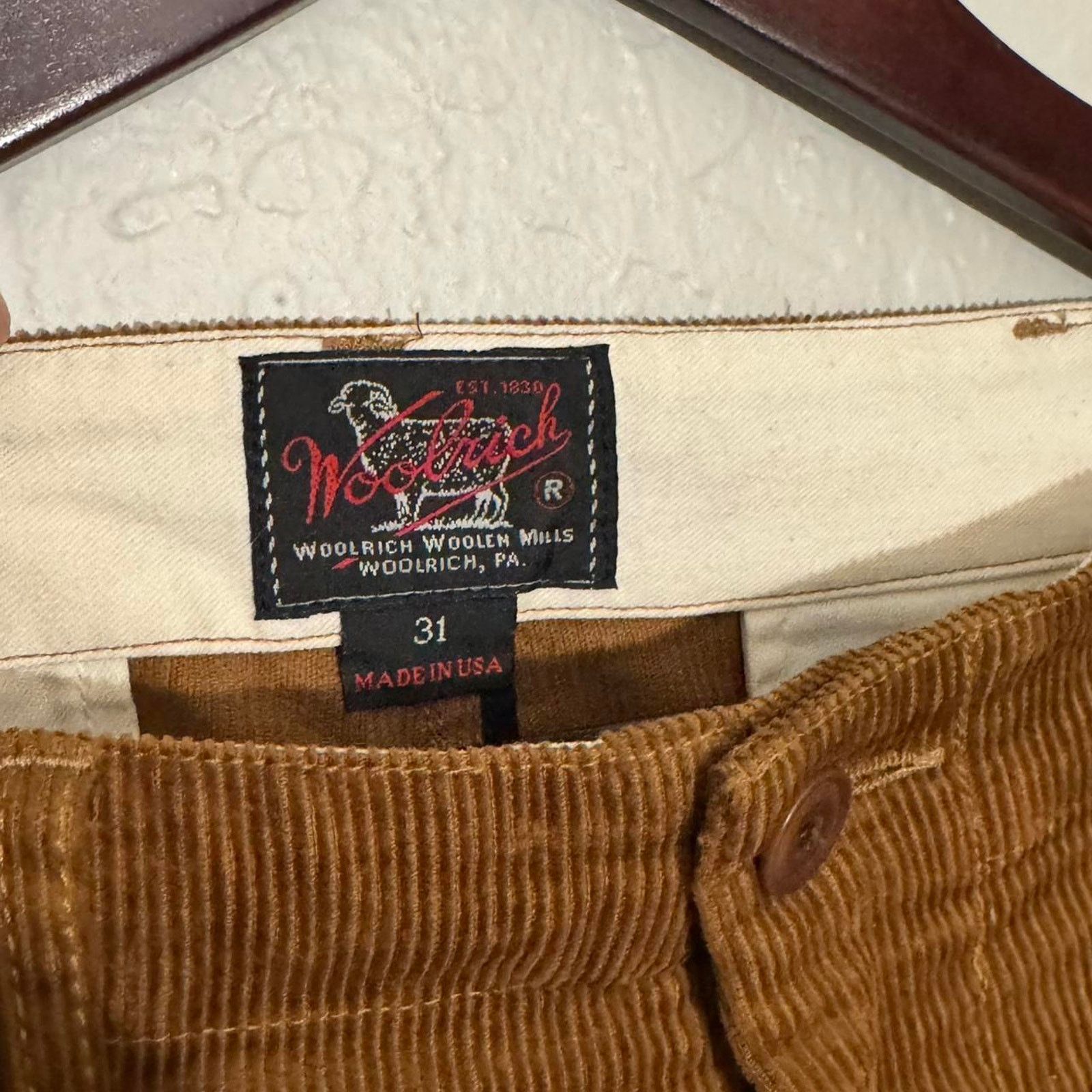 Woolrich Woolen Mills Woolrich Brown corduroy trousers with a relaxed fit 31 Size US 31 - 3 Thumbnail