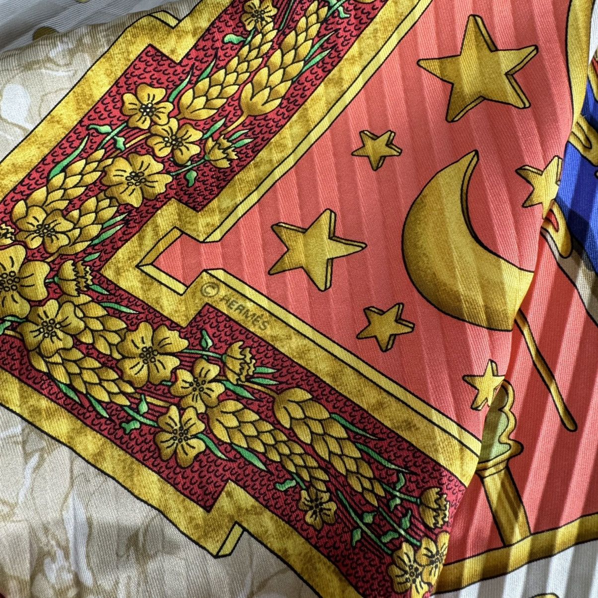 Hermes 🔥HERMES CAPE DIEM BY JOACHIM METZ SCARF Size ONE SIZE - 8 Thumbnail